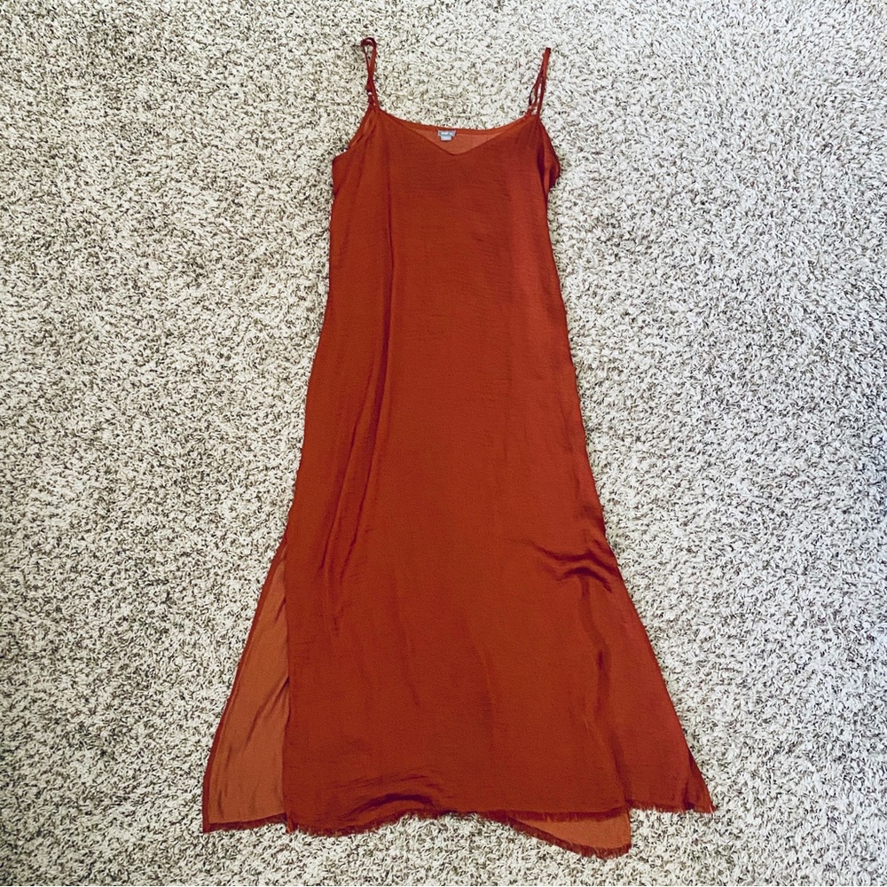 Aerie Rust Brick Camisole Maxi Dress Side Slits Raw Hem Size Medium EUC!